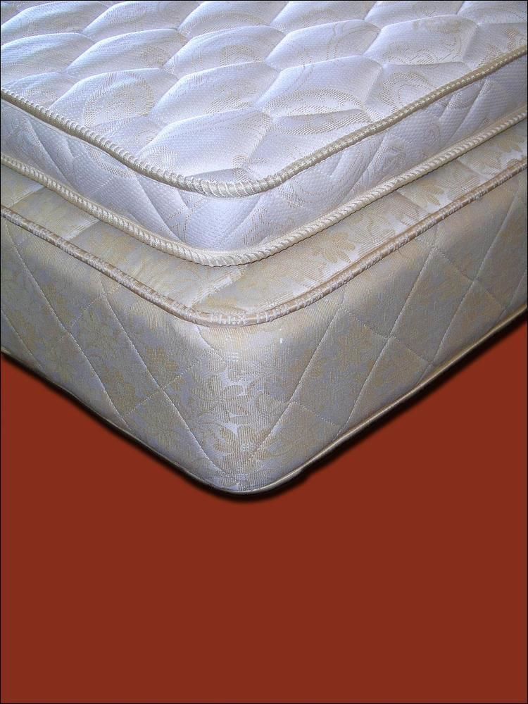 Hotel Apartamentos Bajondillo Torremolinos Bagian luar foto A mattress