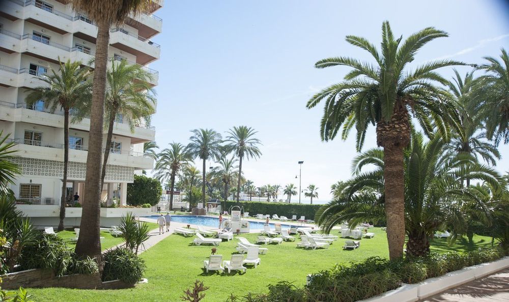 Hotel Apartamentos Bajondillo Torremolinos Bagian luar foto